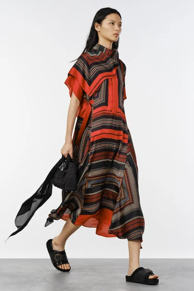 Look 32